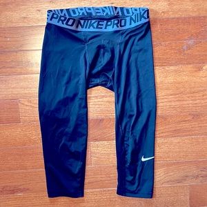 NIKE PRO Men’s training leggings with jock support, size M. Wear alone or layer
